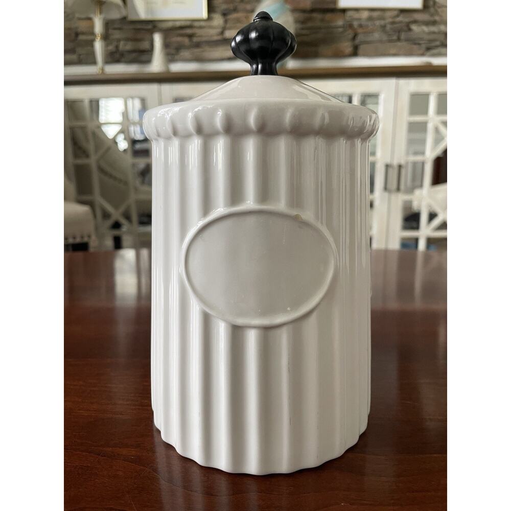 White 8 in French Country Side Style Canister